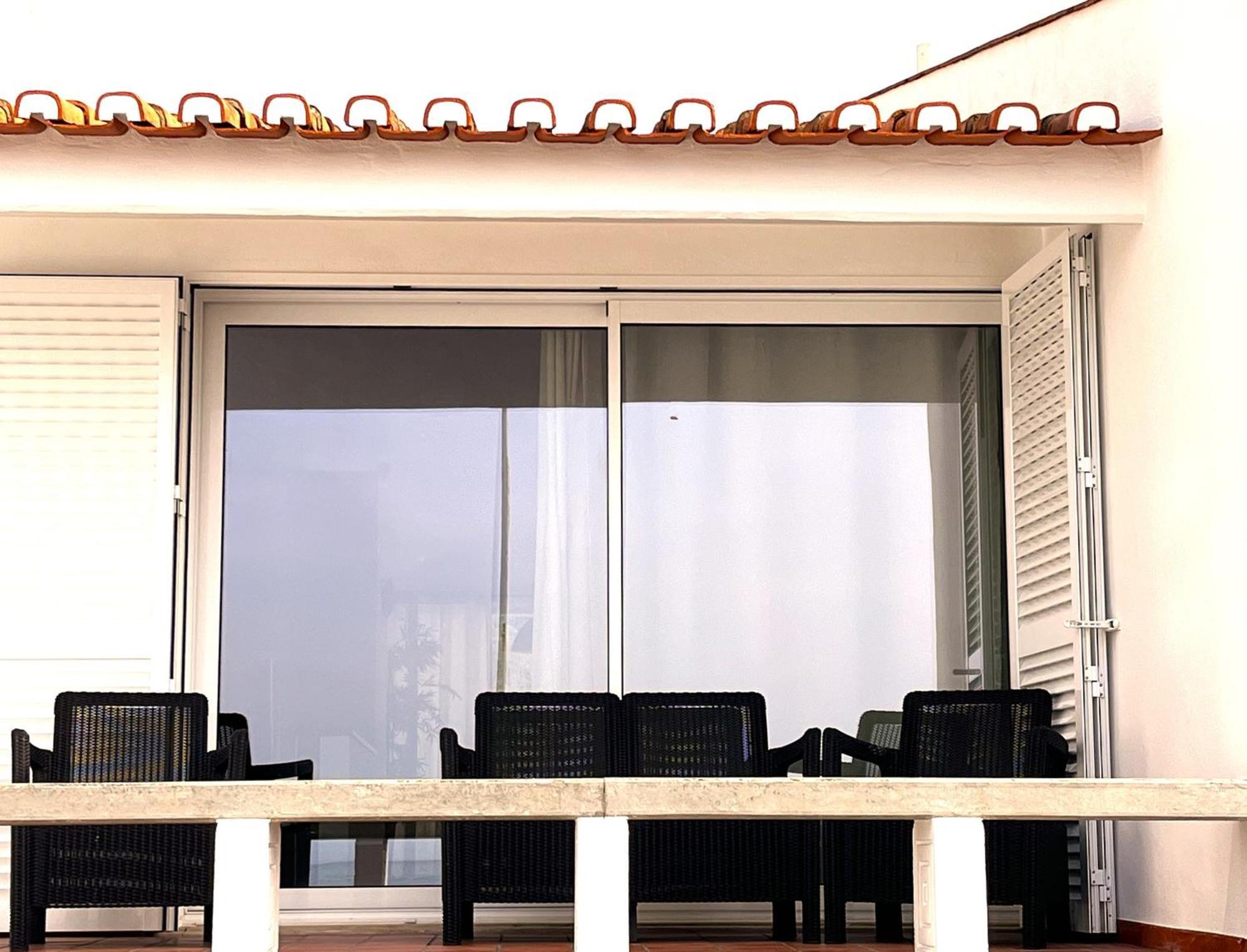 Villa Casa Do Mar -Sea House à Nazaré Extérieur photo