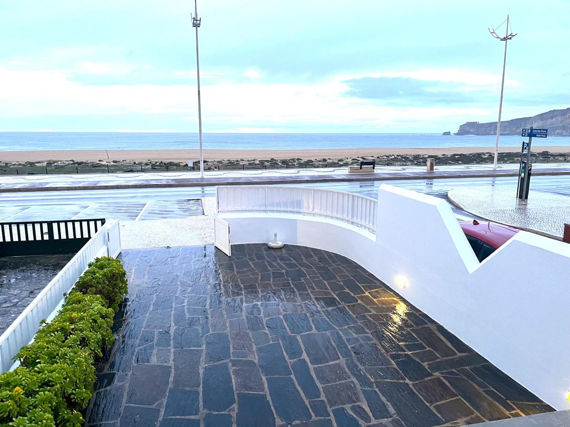 Villa Casa Do Mar -Sea House à Nazaré Extérieur photo